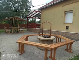 Lóri vendégház - Poroszló